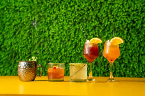 Moscow mule, old fashioned and spritz cocktails